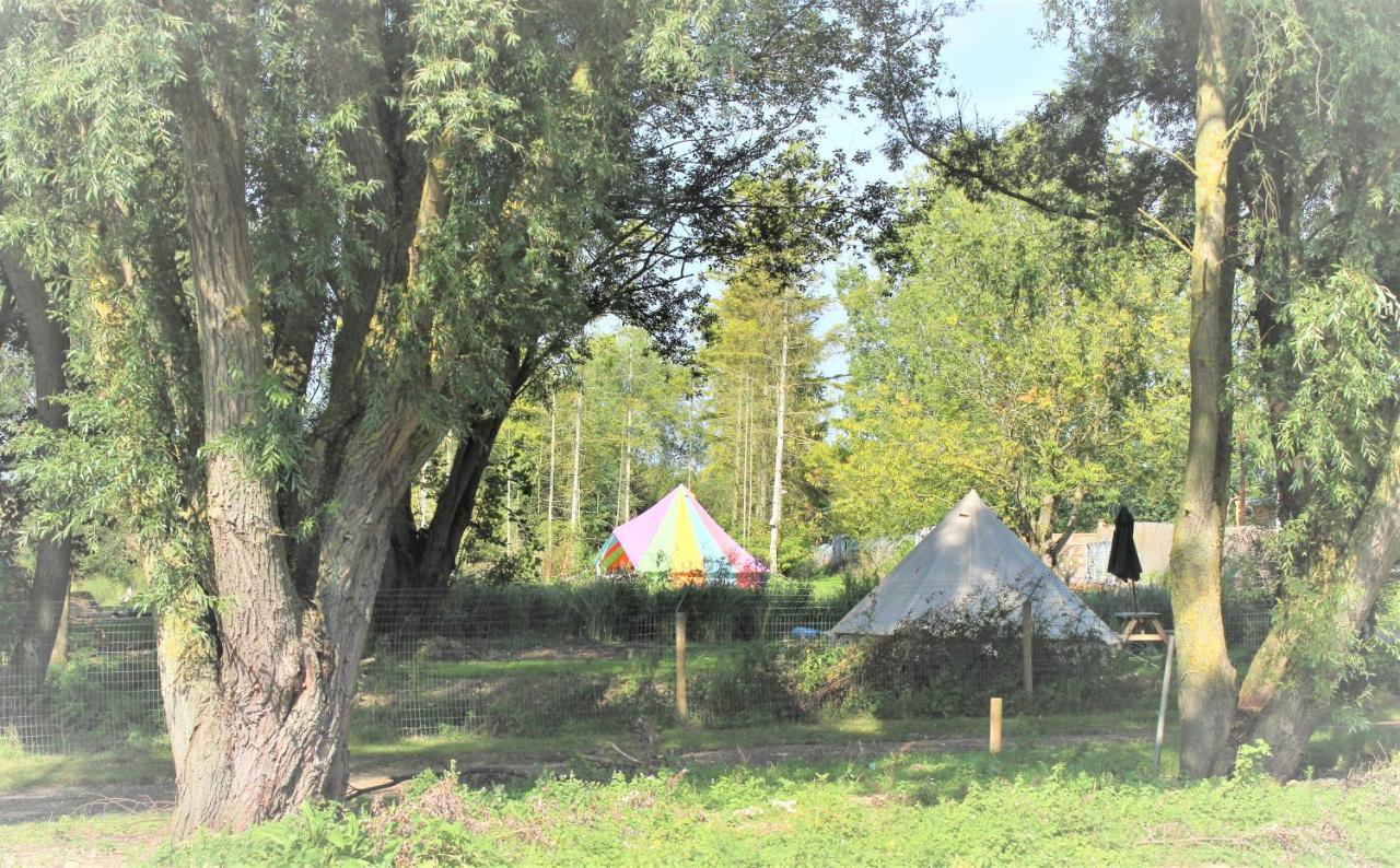 Rum Bridge "Owl Watch" Wooden Tipi Hotel Sudbury  Bagian luar foto